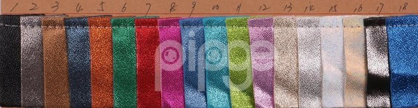 现货供应金属PU鞋革 箱包革，哈密瓜纹，特殊效果：金属、镭射