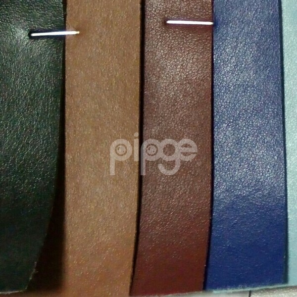 现货供应R61纹皮革面料  水刺底pvc箱包手袋人造革