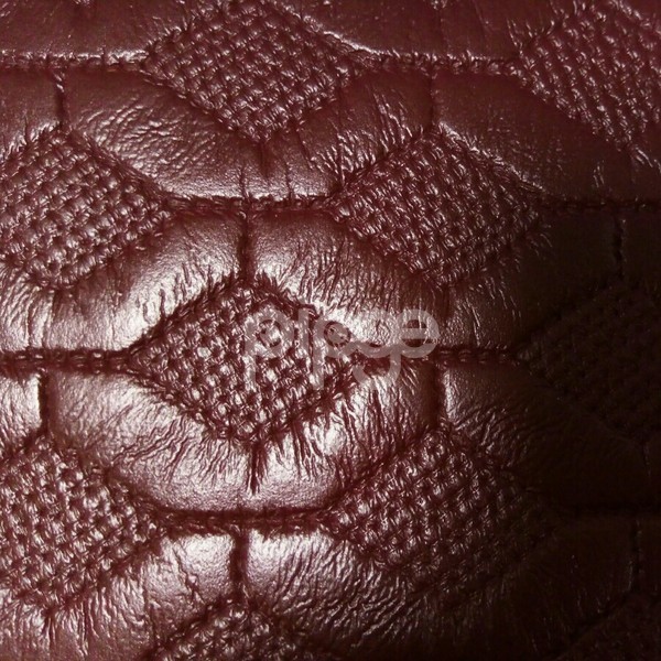 新款印花皮革现货供应