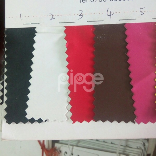 0.5mm水刺底雨丝纹PU