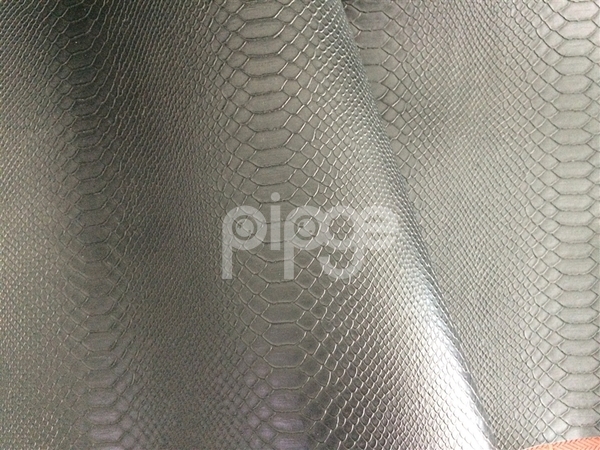 PVC环保鳄鱼纹黑色大量现货REACh86项
