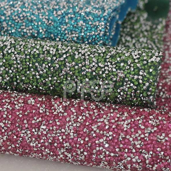 厂家直销新品上市PU革面料斜纹底钻石高档女包鞋材面料格利特