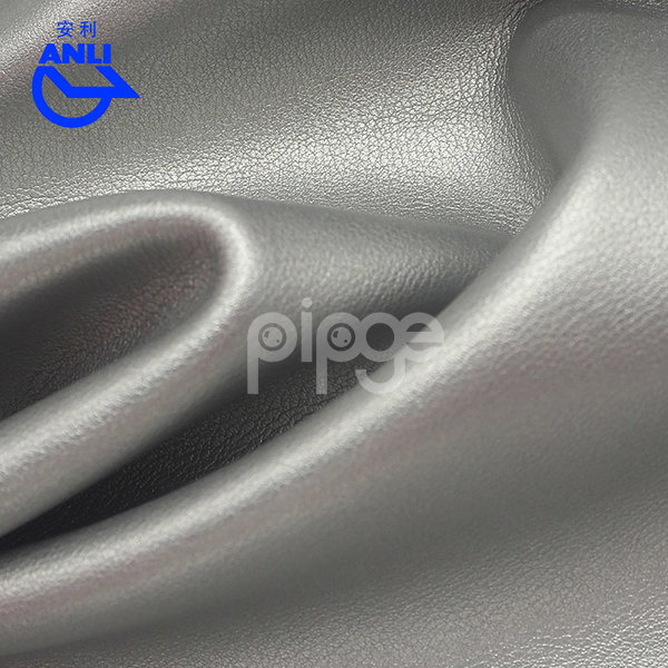柔软肤感 细腻皮纹pu革 真皮感强 手袋钱包用料