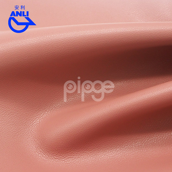 柔软肤感 细腻皮纹pu革 真皮感强 手袋钱包用料