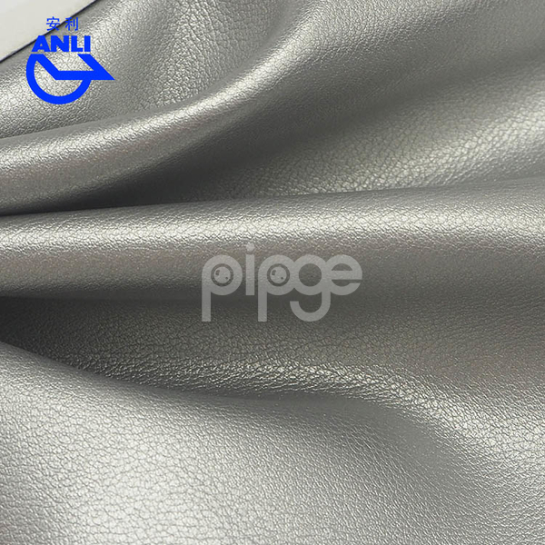 柔软肤感 细腻皮纹pu革 真皮感强 手袋钱包用料