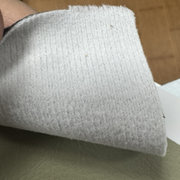 找皮革，深灰色纹路感强，仿棉绒底布，PVC

绿色，无溶剂，仿羊绒底布