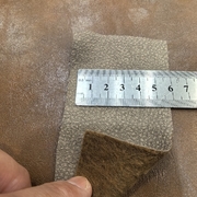 这个纹路和颜色的材料，哪位能做？最好有现货。